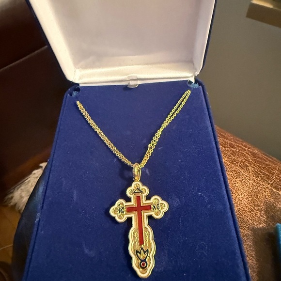 Camrose & Kross Double Chain Goldtone Cross Pendant Necklace - Picture 3 of 6